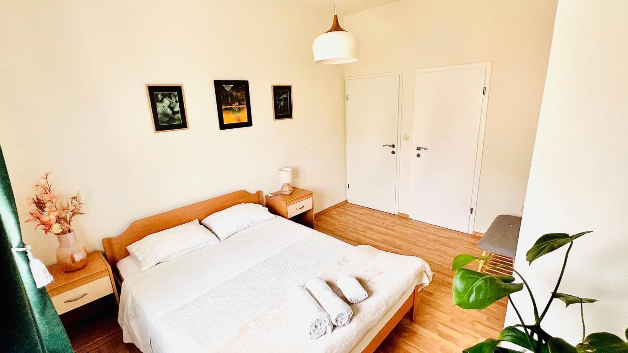 Luxury Beach Apartment W Sunset Sea Views Szybenik Zewnętrze zdjęcie