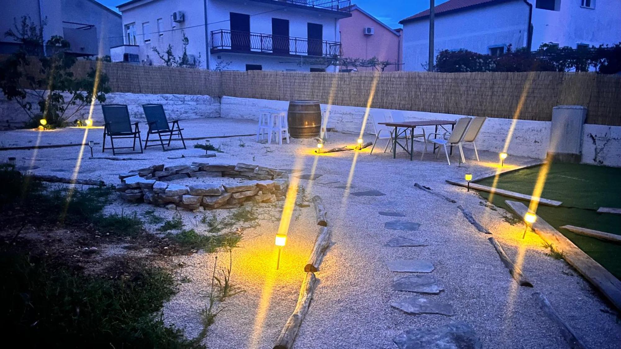 Luxury Beach Apartment W Sunset Sea Views Szybenik Zewnętrze zdjęcie